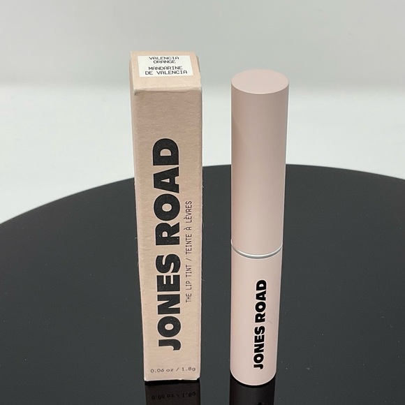 Jones Road The Lip Tint Valencia Orange NEW - Picture 2 of 3